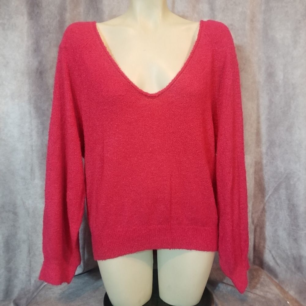 5/$25 Summer Sale!!! Abound Red V-Neck Sweater - Picture 2 of 6